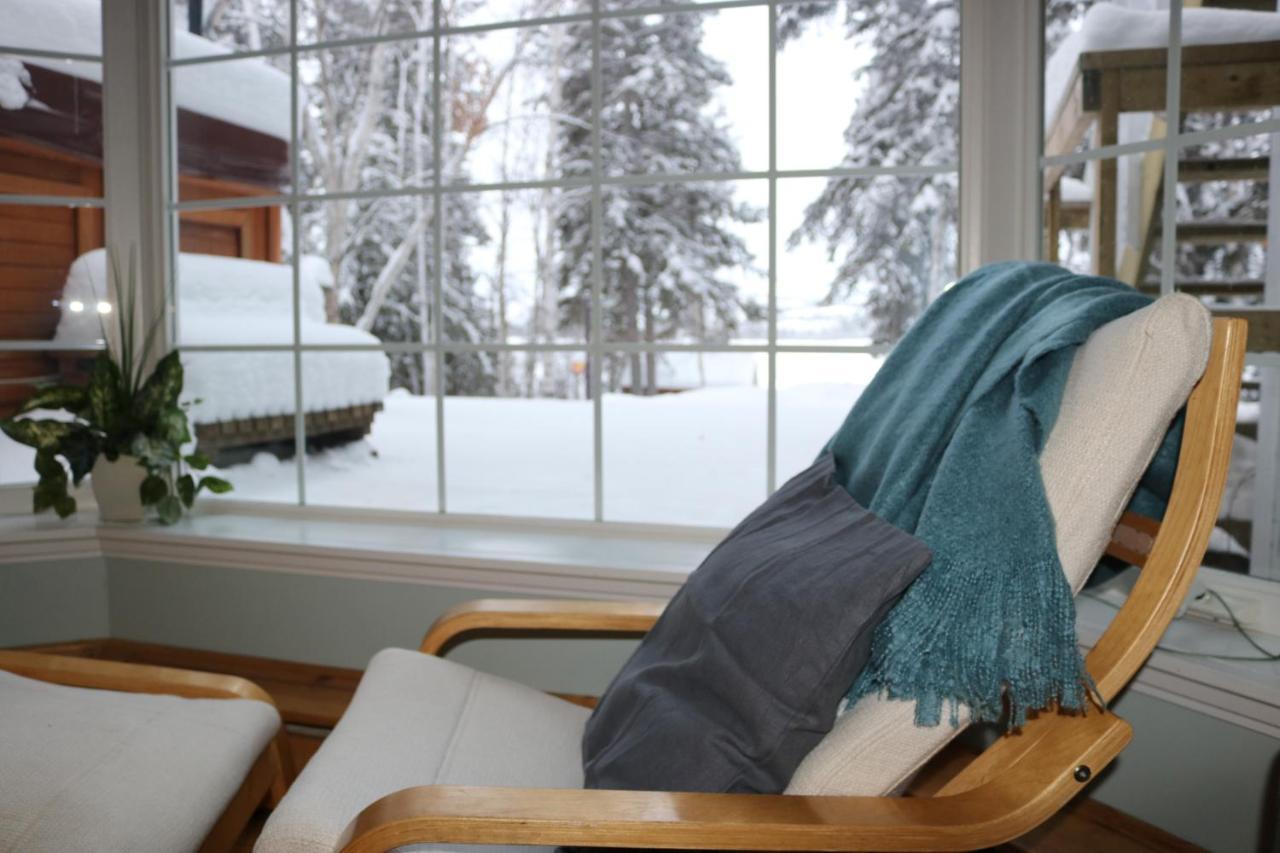 Great Slave Lakeside Bed & Breakfast Yellowknife Exterior foto